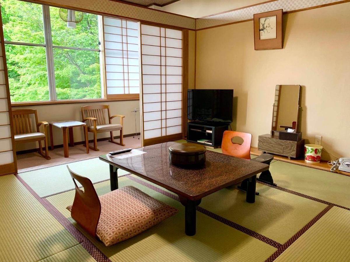Kirishimaya Ryokan Кусацу Экстерьер фото